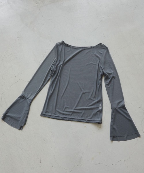 mysty woman（ミスティウーマン）の「チュールドットフレアスリーブ長袖　1087980（Tシャツ/カットソー・レディース・ホワイト系その他/チャコールグレー/オフホワイト/ピンク系その他/ブラック系その他・FREE）」の4枚目の写真