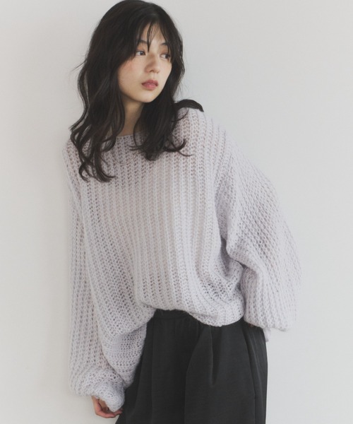 ELNEsoi(エルネソワ)の「モヘアライクオーバーニット(ニット/セーター・レディース・ピンク/グレー/ライトパープル・FREE)」の3枚目の写真