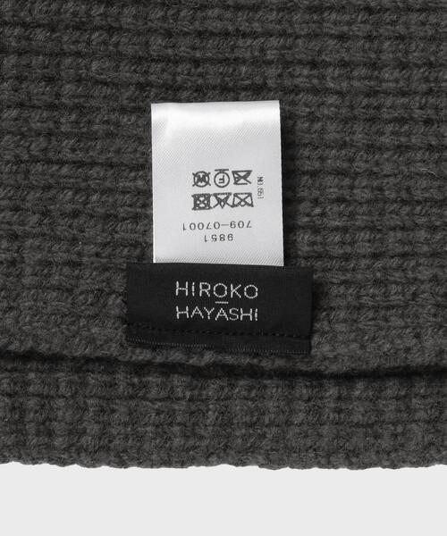 HIROKO HAYASHI（ヒロコハヤシ）の「AIDA（アイーダ）マフラー（ストール/ショール・レディース・カーキ・00）」の6枚目の写真