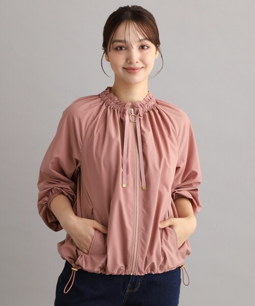 LAURA ASHLEY(ローラアシュレイ)の「【ミノテック(R)/袖口・裾ゴム仕様】ギャザーブルゾン(ブルゾン・レディース・ベビーピンク/ベージュ/ブラック・38/40)」の3枚目の写真