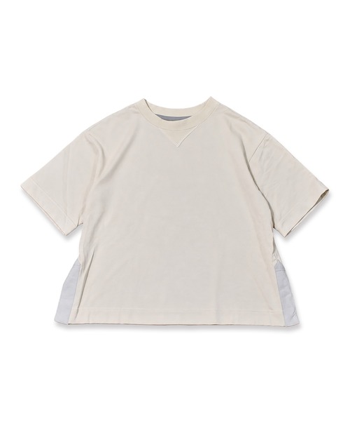 sneeuw(スニュウ)の「スリットスウェットTシャツ(Tシャツ/カットソー・レディース・ブラック/ブラウン/クリーム・1/3)」の9枚目の写真