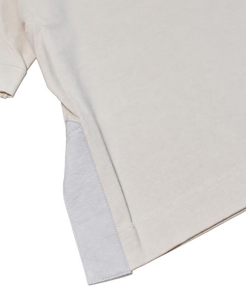 sneeuw(スニュウ)の「スリットスウェットTシャツ(Tシャツ/カットソー・レディース・ブラック/ブラウン/クリーム・1/3)」の16枚目の写真