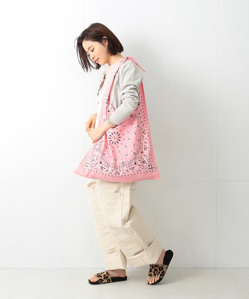 BEAMS BOY（ビームスボーイ）の「【一部予約】HAV A HANK / バンダナ トートバッグ（トートバッグ・レディース・ホワイト/レッド/ネイビー・ONE SIZE）」の12枚目の写真