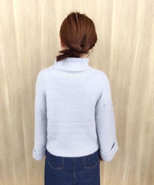 archives(アルシーヴ)の「タートルネック プルオーバー(ニット/セーター・レディース・ピンク/オフホワイト/グレー/ブルー・MEDIUM)」の8枚目の写真