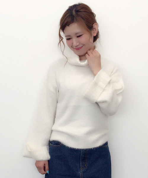 archives(アルシーヴ)の「タートルネック プルオーバー(ニット/セーター・レディース・ピンク/オフホワイト/グレー/ブルー・MEDIUM)」の12枚目の写真