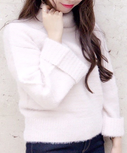 archives(アルシーヴ)の「タートルネック プルオーバー(ニット/セーター・レディース・ピンク/オフホワイト/グレー/ブルー・MEDIUM)」の14枚目の写真