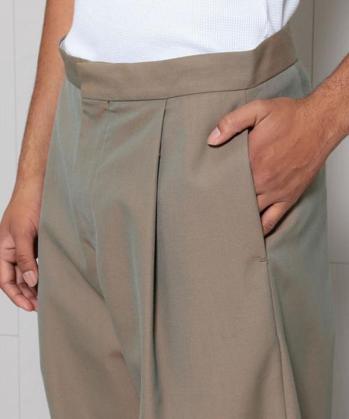 BEAUTY&YOUTH UNITED ARROWS(ビューティーアンドユースユナイテッドアローズ)の「<H BEAUTY&YOUTH> CHAMBRAY 1P WIDE PT/パンツ◆(その他パンツ・メンズ・オリーブ・MEDIUM/SMALL/LARGE)」の6枚目の写真