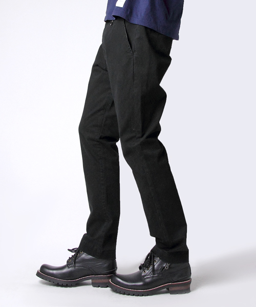 JACKROSE（ジャックローズ）の「高密度ツイルレギュラースキニーパンツ（チノパンツ・メンズ・ベージュ/ブラック・L/M/S/XL）」の3枚目の写真