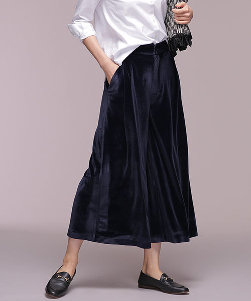 NANO universe（ナノユニバース）の「【リンネル 1月号掲載】【HERS 12月号掲載】ハイウエストベロアタックパンツ（その他パンツ・レディース・ネイビー/グリーン/ブラウン・FREE）」の3枚目の写真