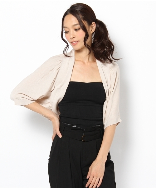 DKNY WOMEN(ディーケーエヌワイウィメン)の「シャイニーシルク ボレロカーディガン(カーディガン/ボレロ・レディース・ベージュ系/ターコイズブルー系/レッド系/ライラック系/パープル系/ブラック系/ホワイト系1・SMALL)」の2枚目の写真
