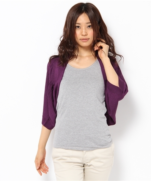 DKNY WOMEN(ディーケーエヌワイウィメン)の「シャイニーシルク ボレロカーディガン(カーディガン/ボレロ・レディース・ベージュ系/ターコイズブルー系/レッド系/ライラック系/パープル系/ブラック系/ホワイト系1・SMALL)」の6枚目の写真