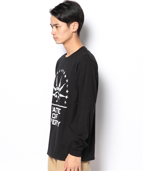 WEGO(ウィゴー)の「WEGO/STATUE OF LIVERTY Tシャツ(Tシャツ/カットソー・メンズ・ホワイト/ブラック/レッド・MEDIUM/LARGE)」の5枚目の写真