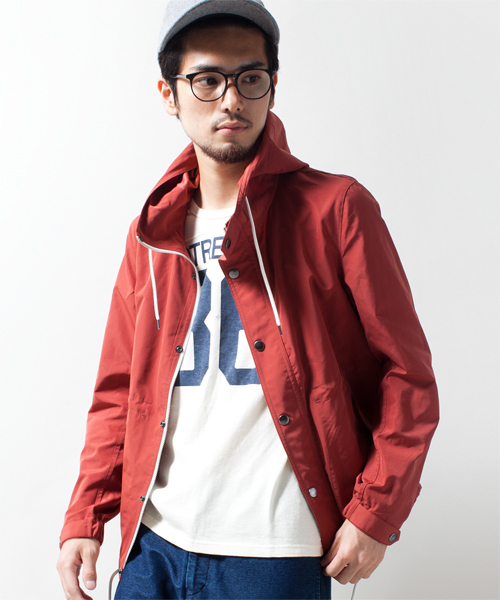 NANO universe（ナノユニバース）の「ナイロン撥水マリンパーカ（マウンテンパーカー・メンズ・ブラック/ベージュ/グリーン/ブルー/ネイビー/レンガ・MEDIUM/LARGE）」の6枚目の写真