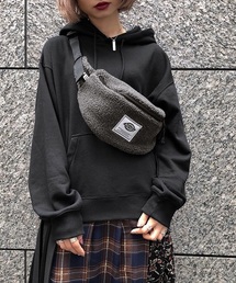 PAGEBOY | Dickiesボアボディバッグ(ショルダーバッグ)