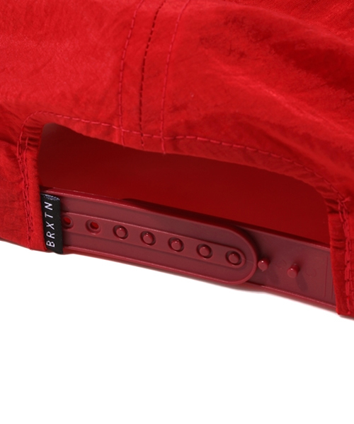 BEAMS（ビームス）の「□BRIXTON / Carbon（キャップ・メンズ・レッド/その他1・ONE SIZE）」の7枚目の写真