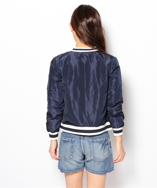 Ray BEAMS（レイビームス）の「○Ray BEAMS / ラインリブ スタジャン（ブルゾン・レディース・オリーブ/ネイビー・1/0）」の4枚目の写真