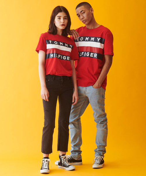 TOMMY HILFIGER（トミーヒルフィガー）の「【オンライン限定】ビッグ フラッグ Tシャツ / UPSTATE FLAG TEE（Tシャツ/カットソー・メンズ・ホワイト/ネイビー/レッド・SMALL/MEDIUM/LARGE/X-LARGE）」の17枚目の写真