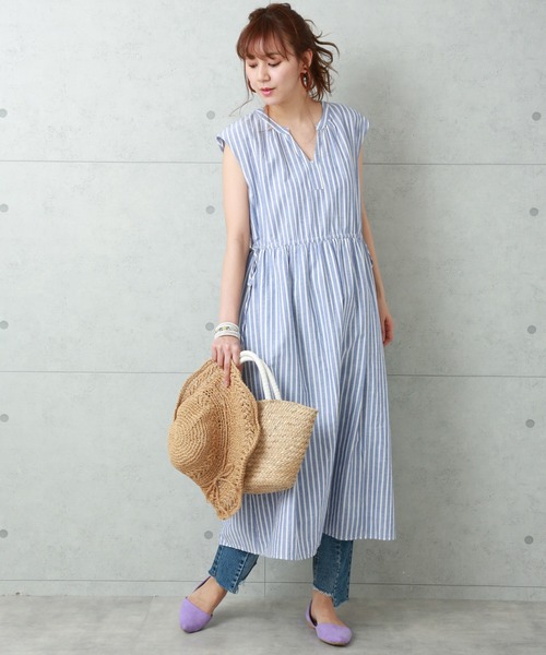 n'ee-ne（ネーネ）の「ストライプワンピース（ワンピース・レディース・ブラック/ネイビー・M/L/LL）」の2枚目の写真