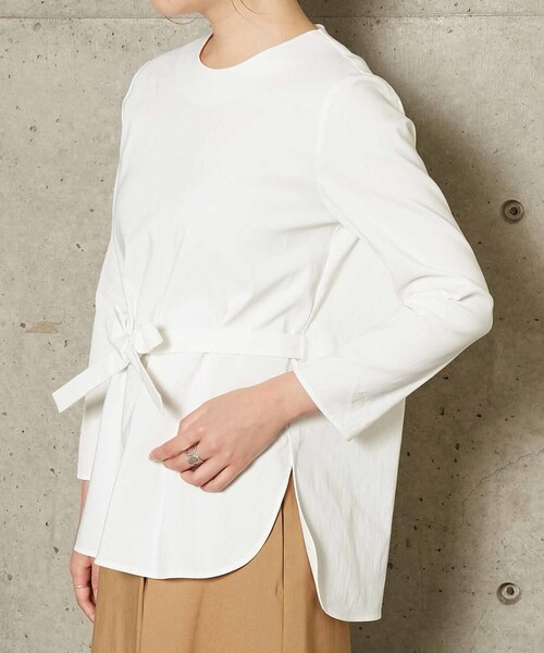 Liesse（リエス）の「ウエストベルトプルオーバー（シャツ/ブラウス・レディース・オフホワイト/キャメル/クリーム・FREE）」の7枚目の写真