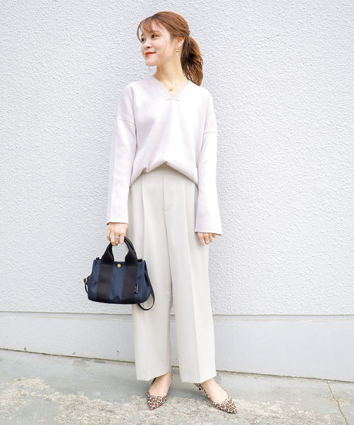 SHIPS（シップス）の「VIOLAd’ORO:GINO 2WAYナイロントート（S）◇（トートバッグ・レディース・ベージュ/ネイビー/ブラウン・ONE SIZE）」の12枚目の写真