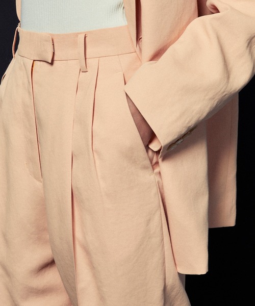 MAISON SPECIAL（メゾンスペシャル）の「◎Oggi＆CanCaｍ6月号、GISEle 6.7月号掲載掲載：2タックトラウザーショーツ【MAISON SPECIAL/メゾンスペシャル】■セットアップ対応■（その他パンツ・レディース・ベージュ/オレンジ/イエロー・36/38）」の10枚目の写真