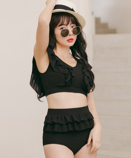 Dita（ディータ）の「フリルビキニセット【RT】（水着・レディース・ブラック/テラコッタ・M/L/XL）」の10枚目の写真