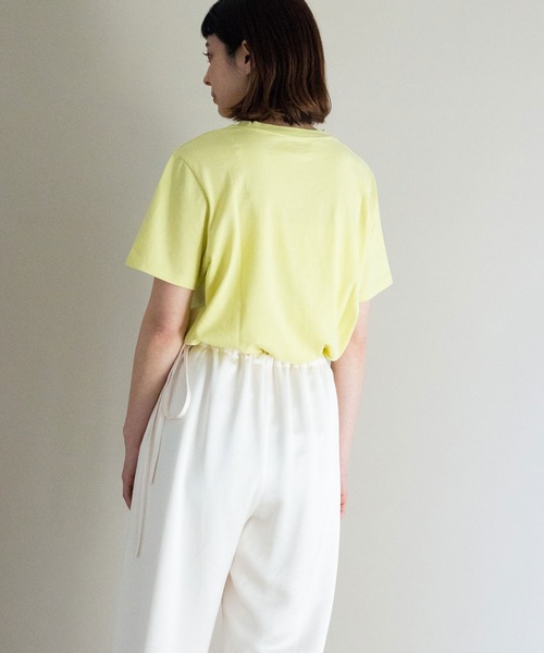 ottilie(オティーリエ)の「フロッキープリントTシャツ(Tシャツ/カットソー・レディース・オフホワイト/グレー/イエロー/ピンク・FREE)」の16枚目の写真