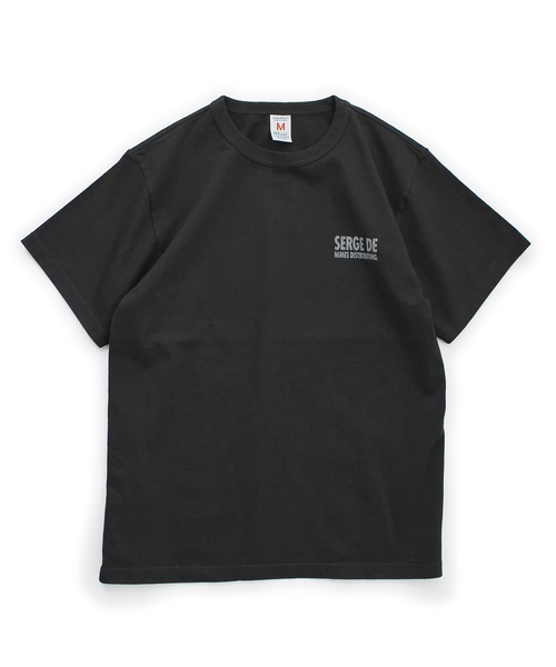 Denime（ドゥニーム）の「S/S DISTRIBUTING TEE（Tシャツ/カットソー・メンズ・スミクロ/ホワイト/ライトブラウン・LARGE/MEDIUM/SMALL/X-LARGE/X-SMALL）」の2枚目の写真