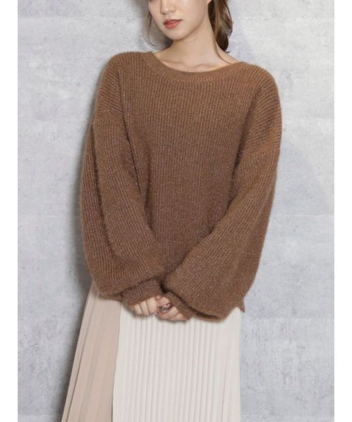 dazzlin(ダズリン)の「クルーシンプルラメニットトップス(ニット/セーター・レディース・オフホワイト/グレー/その他1/ブラウン・FREE)」の1枚目の写真