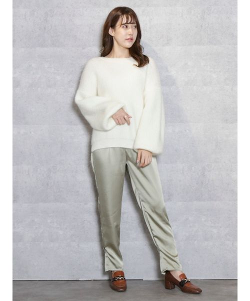 dazzlin(ダズリン)の「クルーシンプルラメニットトップス(ニット/セーター・レディース・オフホワイト/グレー/その他1/ブラウン・FREE)」の5枚目の写真