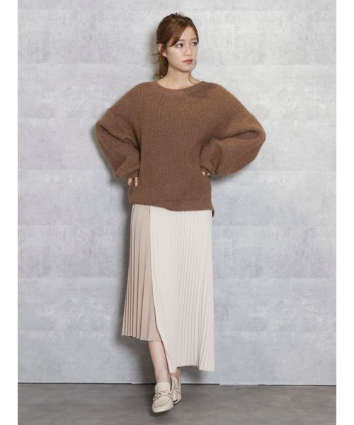 dazzlin(ダズリン)の「クルーシンプルラメニットトップス(ニット/セーター・レディース・オフホワイト/グレー/その他1/ブラウン・FREE)」の7枚目の写真