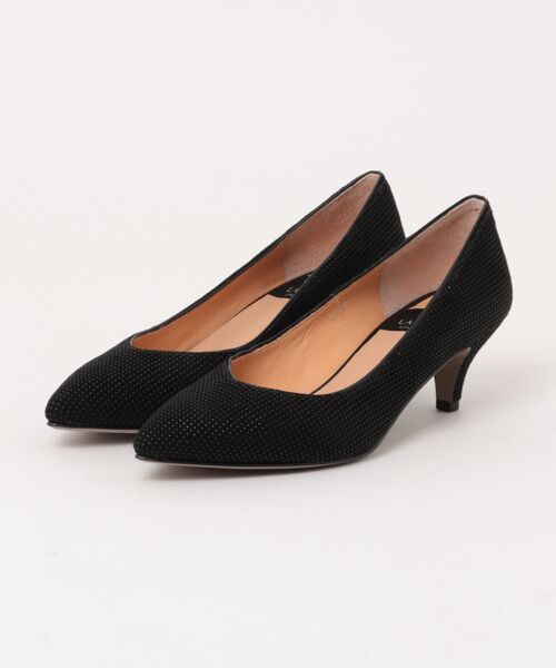 LANVIN collection(ランバン コレクション)の「ポインテッドトゥプレーンパンプス(パンプス・レディース・ブラック系その他7/ブラック/ベージュ系その他3/ブラック系その他/ベージュ/イエロー/ベージュ系その他/ライトグレー/ブルー/プラチナム/ライトグリーン/ピンクベージュ/サンドベージュ/ブラック系その他2/ベージュ系その他2/ベージュ系その他5/ベージュ系その他4/ブラック系その他4/ブラック系その他3/ベージュ×ブラック/シルバー系その他5/オレンジ/ベージュ系その他7/ブラック系その他5/ベージュ系その他6/シルバー・23.5cm/24.0cm/22.5cm/23.0cm/24.5cm/22.0cm)」の6枚目の写真