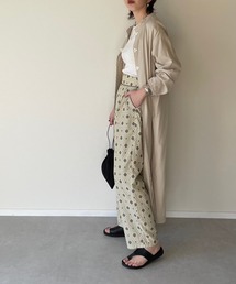 コモン柄パイピングストレートパンツ