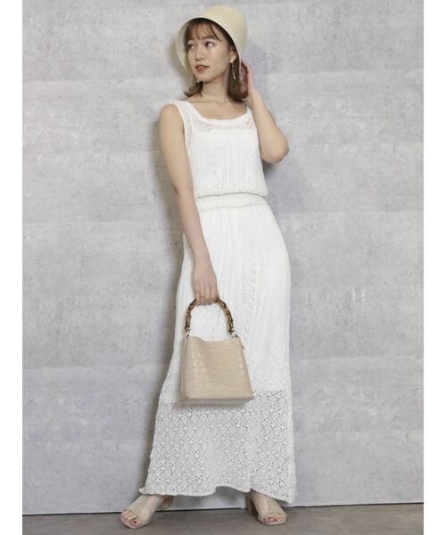 dazzlin（ダズリン）の「シアークロシェブラウジングワンピース（ワンピース・レディース・オフホワイト/ブルー/ベージュ・FREE）」の22枚目の写真