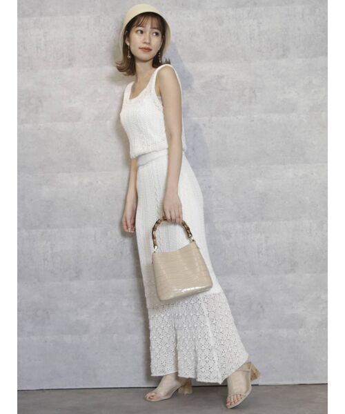 dazzlin（ダズリン）の「シアークロシェブラウジングワンピース（ワンピース・レディース・オフホワイト/ブルー/ベージュ・FREE）」の16枚目の写真