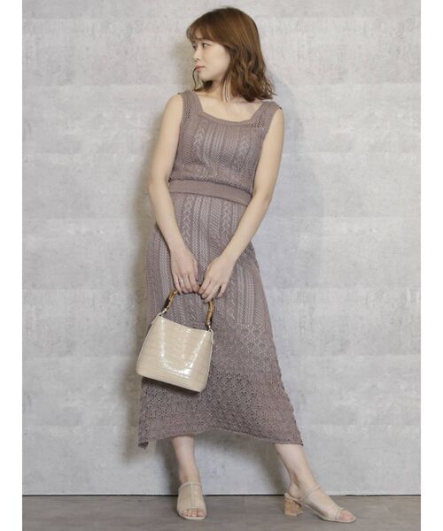 dazzlin（ダズリン）の「シアークロシェブラウジングワンピース（ワンピース・レディース・オフホワイト/ブルー/ベージュ・FREE）」の4枚目の写真