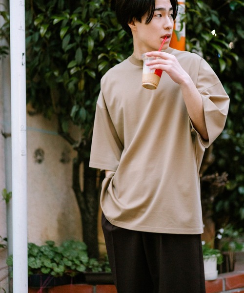 ADAM ET ROPE'（アダムエロペ）の「ドロップショルダー ビッグシルエットT（Tシャツ/カットソー・メンズ・ホワイト/ブラック/ベージュ・M/L）」の9枚目の写真