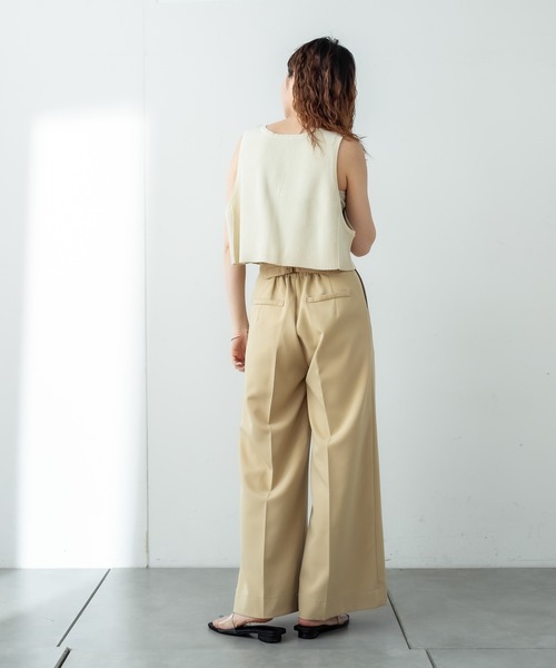 mystic（ミスティック）の「センタープレスワイドパンツ（スラックス・レディース・アイボリー/チャコールグレー/ベージュ/グリーン/ピンク・1/2）」の6枚目の写真