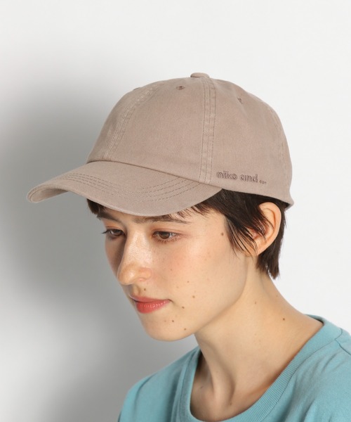 niko and...（ニコアンド）の「オリジナル草木染めキャップ（キャップ・レディース・ベージュ/グリーン/モカ/シャーベット・FREE）」の2枚目の写真