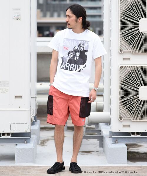 SHIPS（シップス）の「SHIPS: LIFE MAGAZINE フォトプリント Tシャツ（Tシャツ/カットソー・メンズ・ブラック/ホワイト/オフホワイト/ホワイト系・LARGE/MEDIUM/X-LARGE/SMALL）」の12枚目の写真
