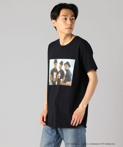 SHIPS（シップス）の「SHIPS: LIFE MAGAZINE フォトプリント Tシャツ（Tシャツ/カットソー・メンズ・ブラック/ホワイト/オフホワイト/ホワイト系・LARGE/MEDIUM/X-LARGE/SMALL）」の22枚目の写真