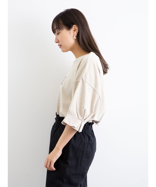 Green　Parks（グリーンパークス）の「加工ロゴTシャツ＊（Tシャツ/カットソー・レディース・ライトベージュ/パープル/チャコールグレー・FREE）」の7枚目の写真