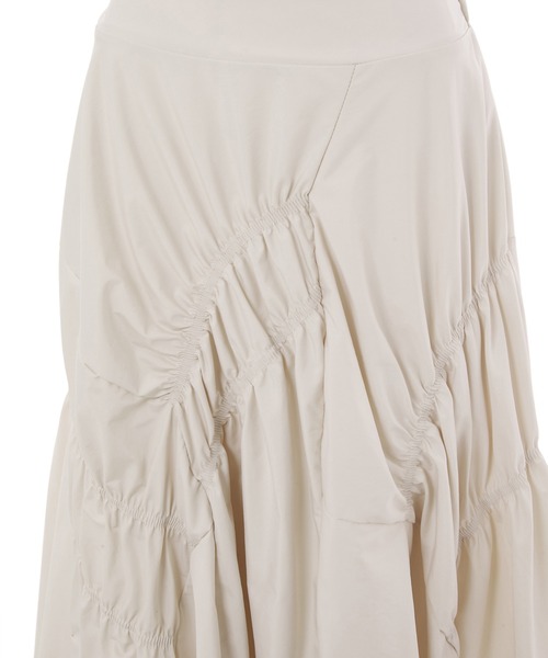 fifth calin(フィフスカラン)の「ランダムギャザーデザインスカート(スカート・レディース・ベージュ/ブルー系・MEDIUM)」の7枚目の写真