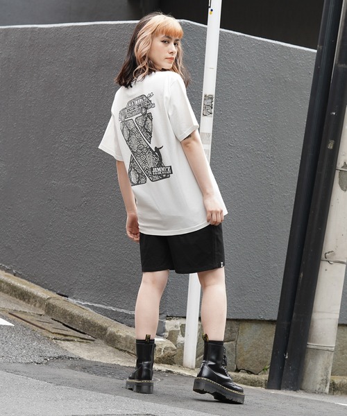 X-girl（エックスガール）の「X-girl × JIMMY’Z PYTHON S/S TEE（Tシャツ/カットソー・レディース・ライトブルー/ホワイト・L/M/XL/S）」の6枚目の写真