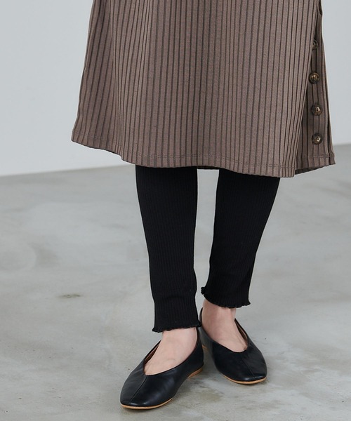 Chaco closet（チャコ クローゼット）の「裾フレアデザインコットンリブレギンス（レギンス/スパッツ・レディース・ブラック/グレー/オフホワイト・FREE）」の10枚目の写真