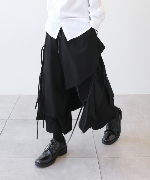 minsobi（ミンソビ）の「マルチストラップワイドパンツ　レイヤードイージーパンツ　ルーズシルエットロングパンツ（その他パンツ・メンズ・ブラック・FREE）」の7枚目の写真