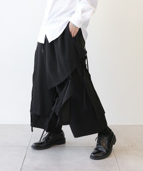 minsobi（ミンソビ）の「マルチストラップワイドパンツ　レイヤードイージーパンツ　ルーズシルエットロングパンツ（その他パンツ・メンズ・ブラック・FREE）」の9枚目の写真