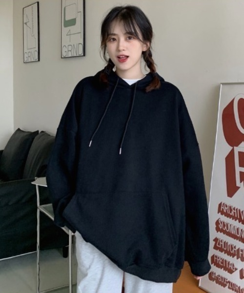 SETUP7(セットアップセブン)の「たっぷりボリュームで華奢見え。【SETUP7】スーパービッグスウェットパーカー KNF ※(パーカー・レディース・レッド/ブラック/ホワイト/オレンジ/ブルー・FREE)」の6枚目の写真