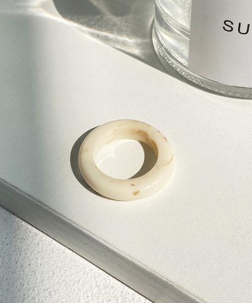 juweel（ユウェル）の「マーブル アクリルリング（リング・レディース・A/B/C/D/E/F・FREE）」の2枚目の写真