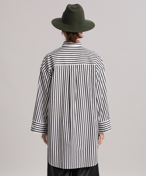 INED（イネド）の「2WAYワイドシャツ（シャツ/ブラウス・レディース・キャメル/ストライプ/オフホワイト・9号/5号）」の9枚目の写真